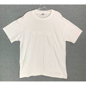 Vail Colorado Shirt Mens XL Embroidered White Spellout Logo Snow‎ Ski White Tee
